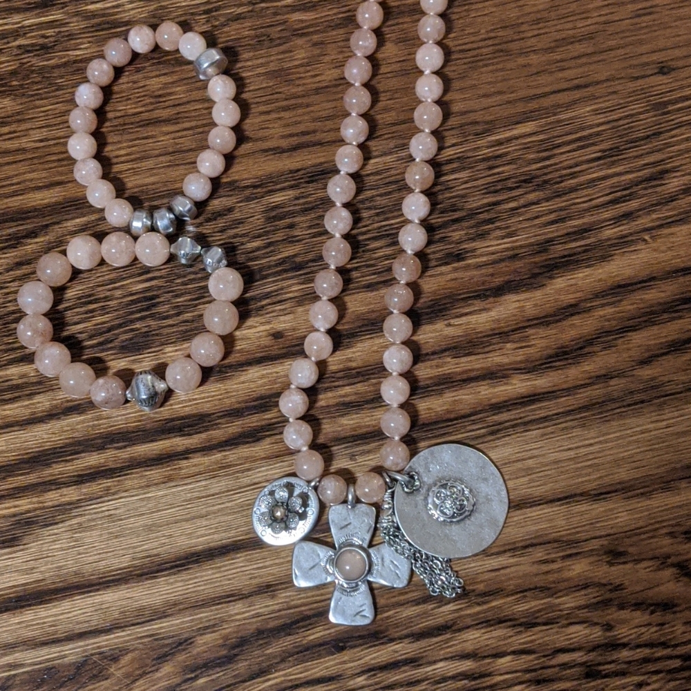Rose Quartz necklace and 2 bracelets - Picture 1 of 8